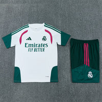 Conjunto para niño/niña Real Madrid 26/27