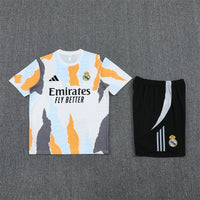 Camiseta y Pantalones Cortos Niño/Niña Real Madrid 24/25
