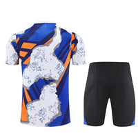 Conjunto de entrenamiento para adultos del Real Madrid 25/26