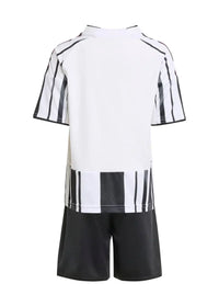 Conjunto para niño/niña Juventus Home 25/26 - Con medias