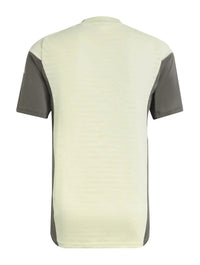Camiseta y Pantalón corto entrenamiento Real Madrid 25/26