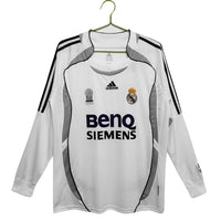 Camiseta Real Madrid Retro Manga Larga 06/07